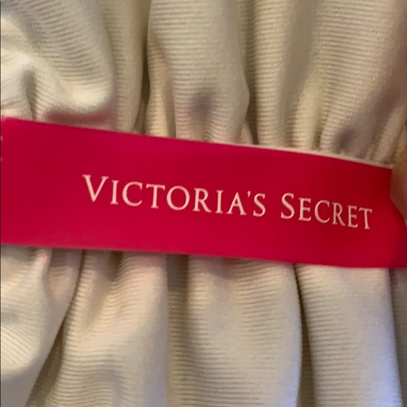 Victoria Secret Patterned Bikini Bottom Swim Wear - Picture 4 of 6